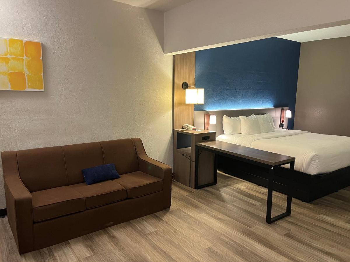 Comfort Suites Clearwater - Dunedin Exterior foto