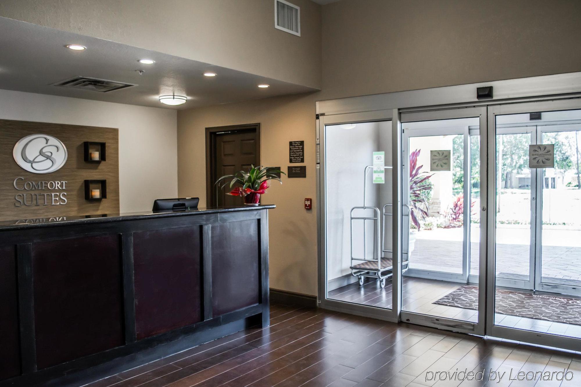 Comfort Suites Clearwater - Dunedin Exterior foto